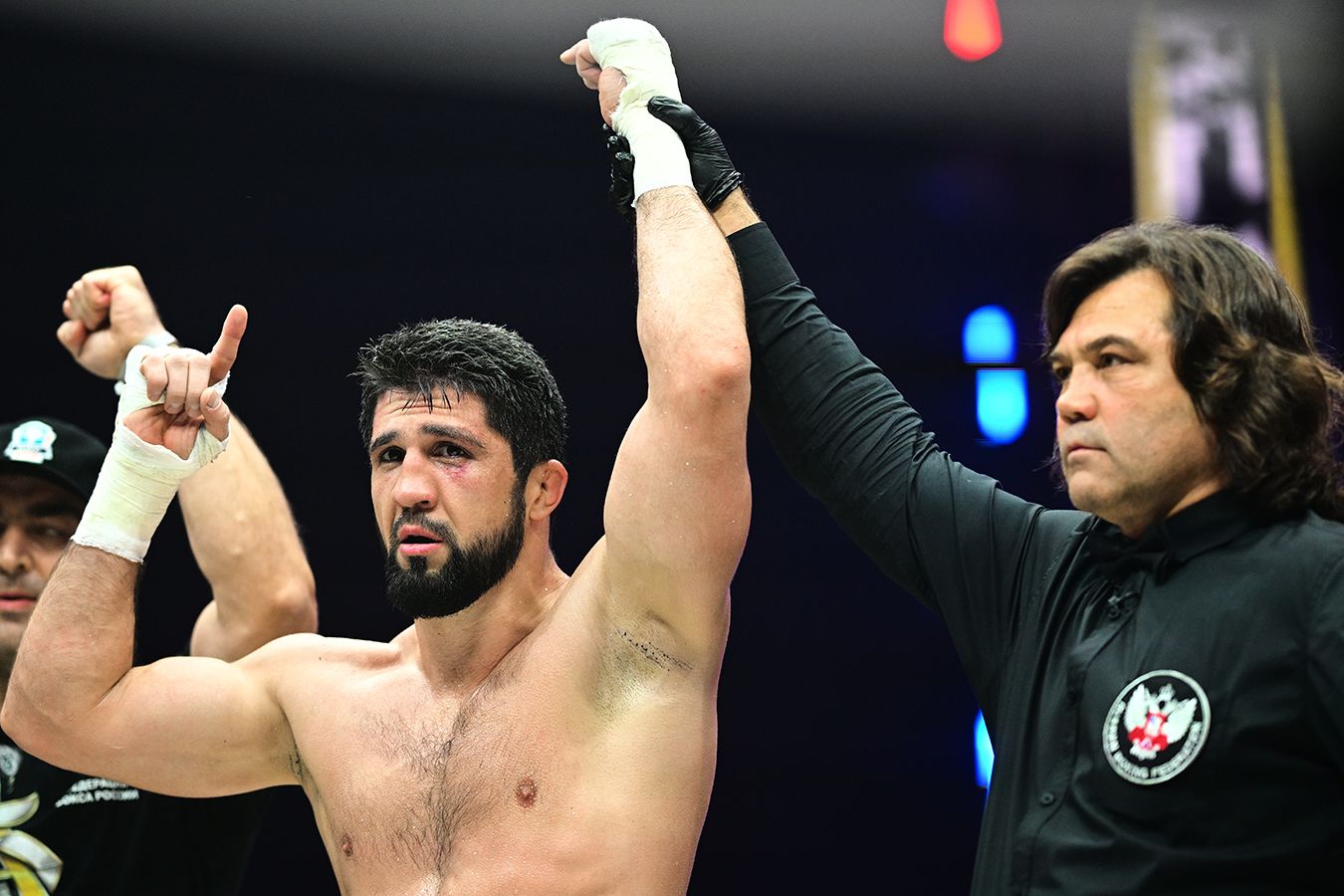 Asbarov gets a surprise win against Papi...