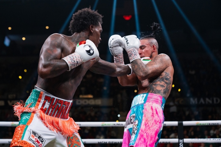 Jermall Charlo returns with a unanimous ...