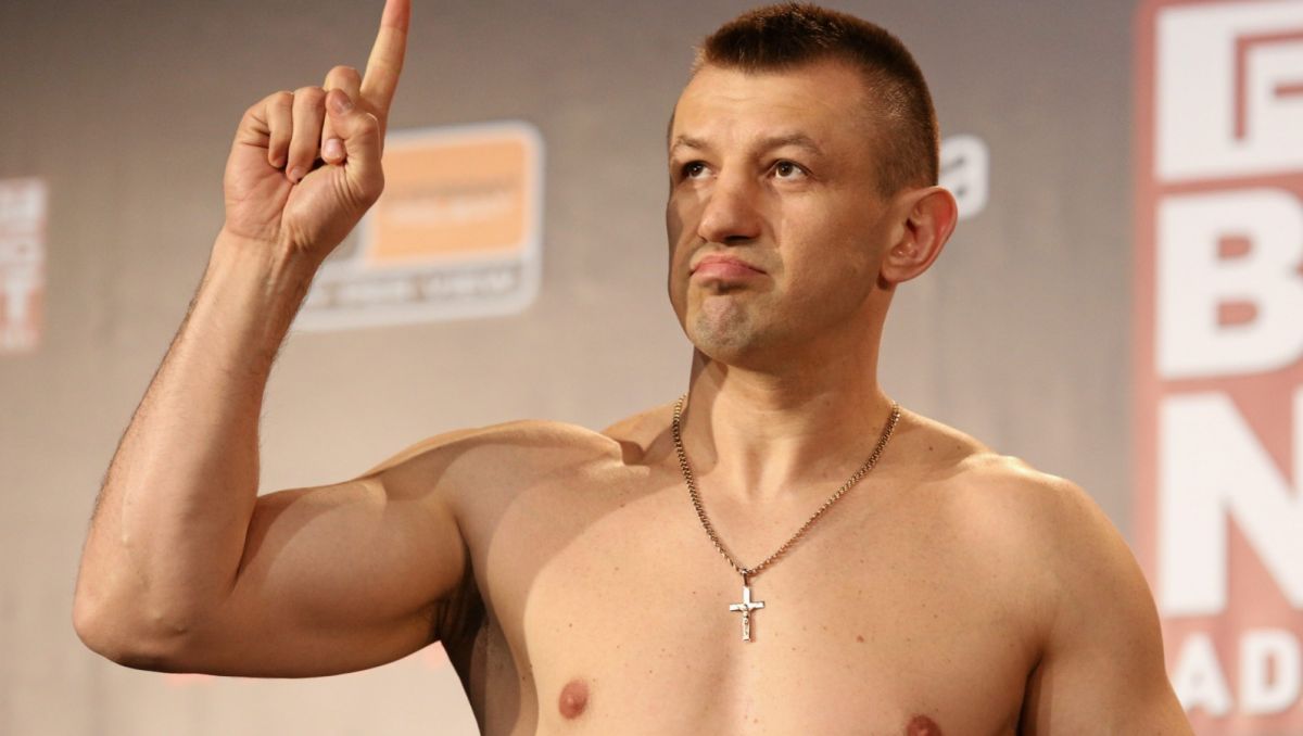 Adamek returns to the ring