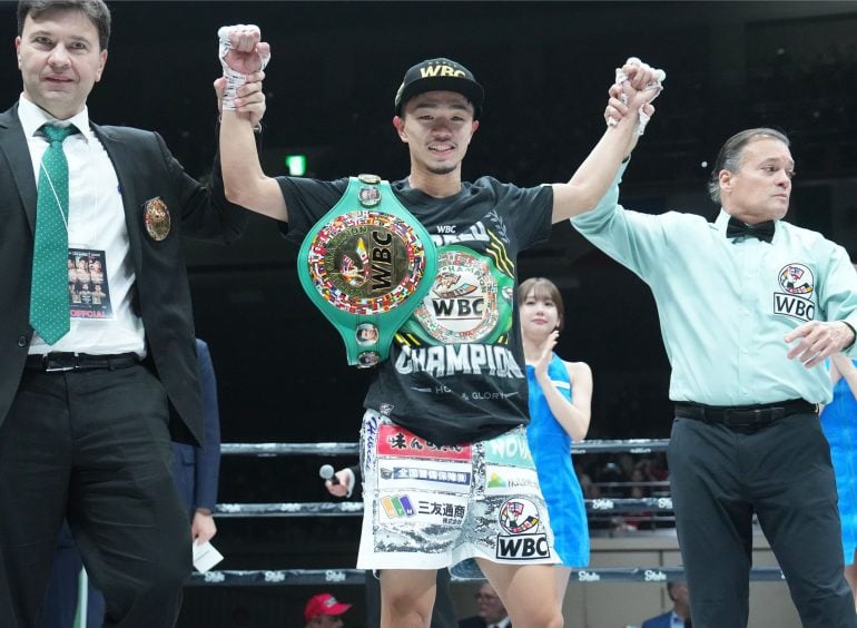 Nakatani stops Salapat, Tanaka losses by...