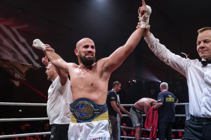 Labinot Xhoxhaj upsets Zakhozhyi, wins E...