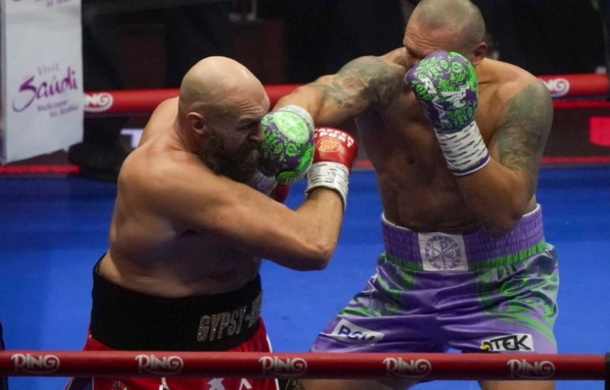 Usyk defeats Fury for the second time, r...