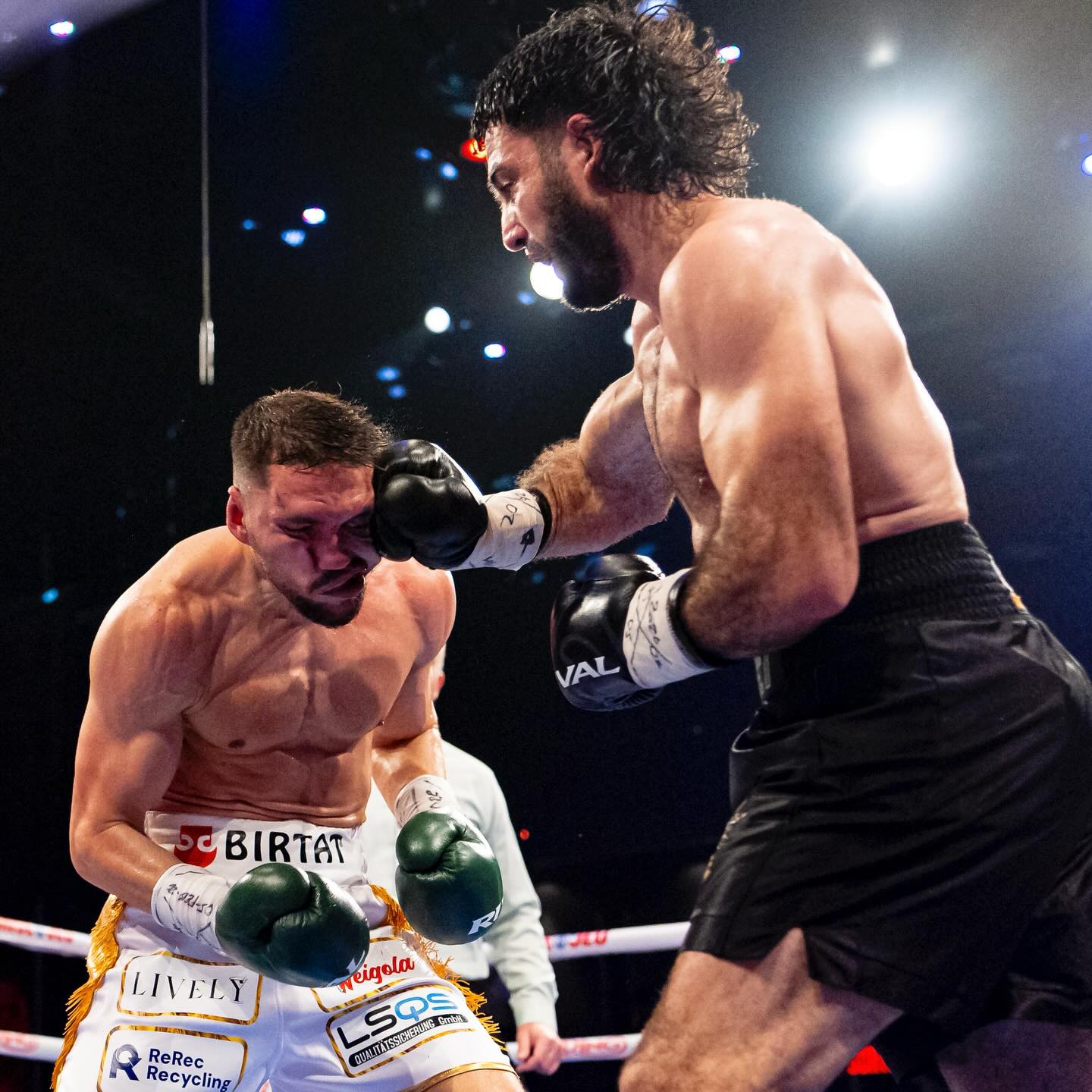 Unal KOs Zogaj in round nine